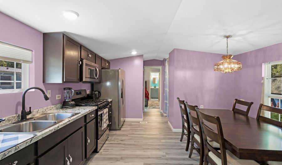 18264 CLENDANIEL Dr, Georgetown, DE 19947 - 2 Beds, 2 Bath