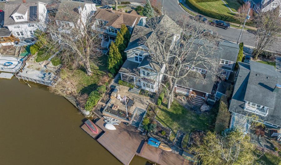 3 Sunset Dr, Asbury Park, NJ 07712 - 4 Beds, 3 Bath
