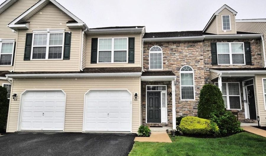 65 EMILY Ct, Reading, PA 19606 - 3 Beds, 3 Bath