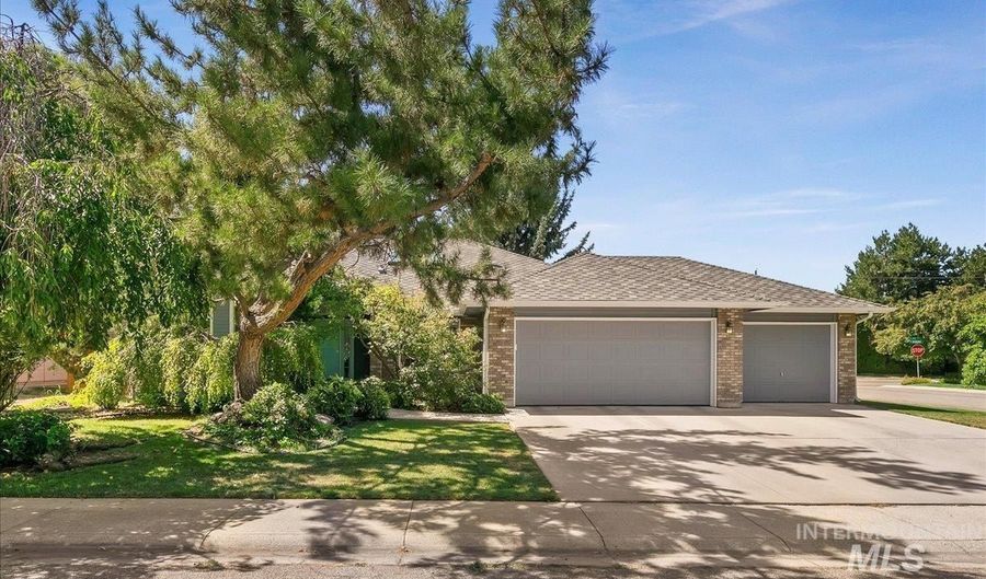 5141 N Samson Ave, Boise, ID 83704 - 4 Beds, 2 Bath