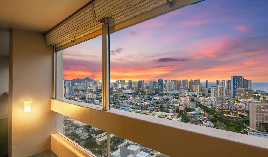 1212 Punahou St 3508, Honolulu, HI 96826 - 4 Beds, 2 Bath