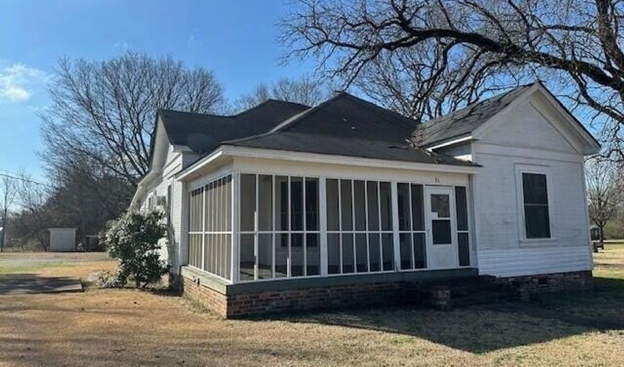 91 Whitfield St, Artesia, MS 39736 - 3 Beds, 2 Bath