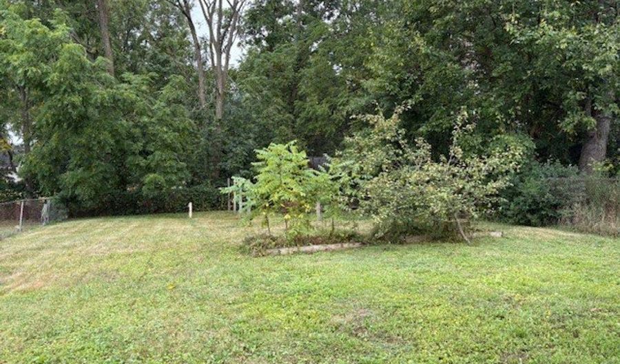 1896 Ronald Rd, Akron, OH 44312 - 2 Beds, 1 Bath