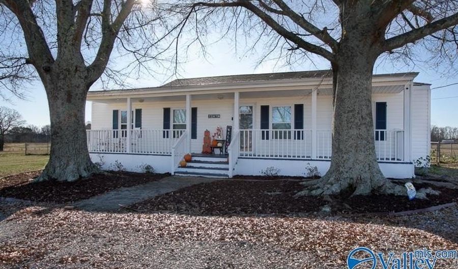 23676 Saint John Rd, Athens, AL 35613 - 3 Beds, 2 Bath
