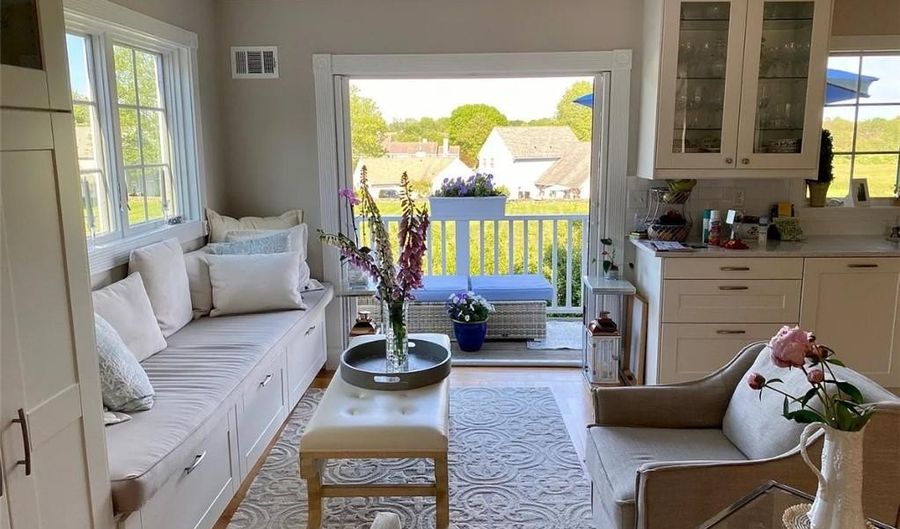 307 Corey Ln, Middletown, RI 02842 - 2 Beds, 3 Bath