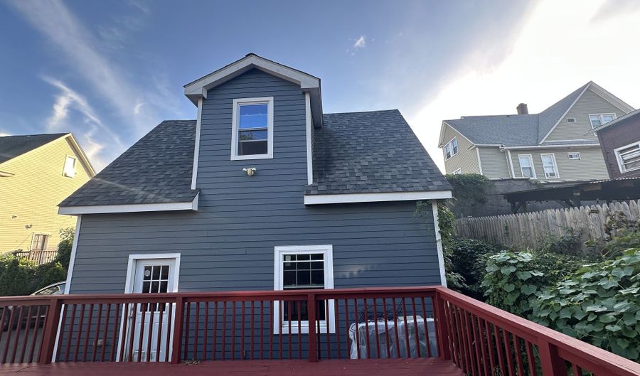 150 Beers St, Bridgeport, CT 06606 - 5 Beds, 5 Bath