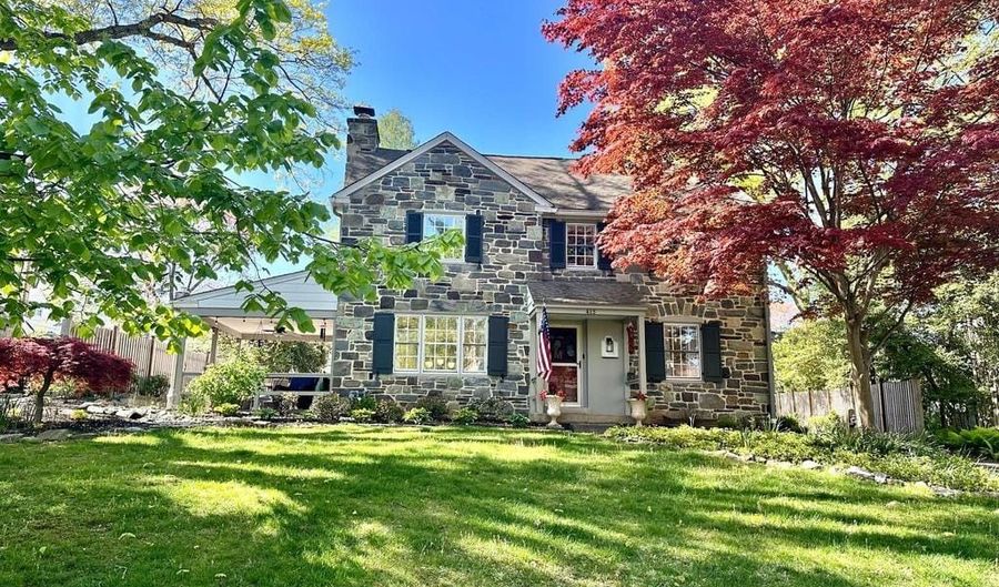 413 CHARLES Ln, Wynnewood, PA 19096 - 4 Beds, 3 Bath