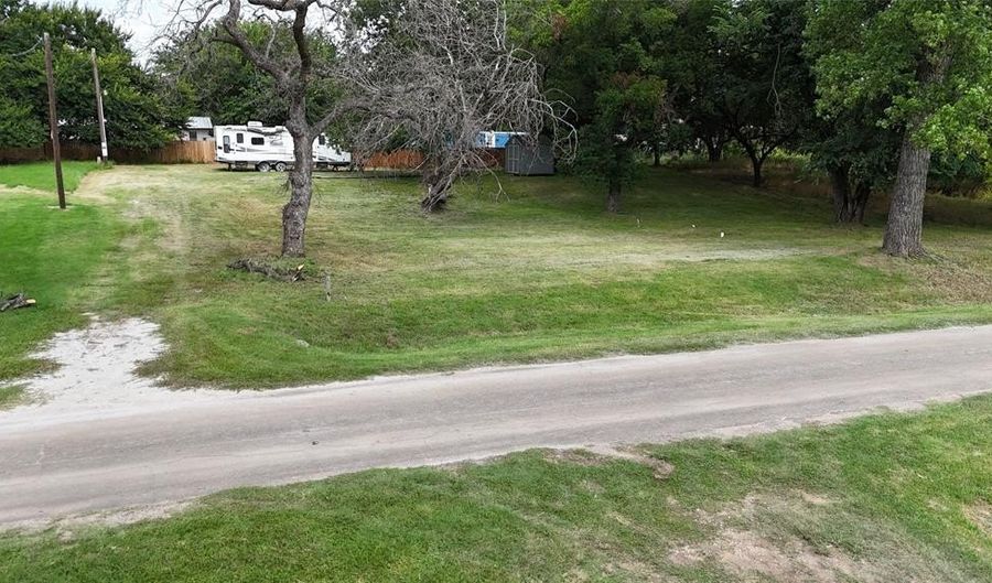 7074 Cherokee Trl, Weatherford, TX 76085 - 0 Beds, 0 Bath