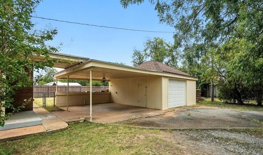 1781 University Blvd, Abilene, TX 79603 - 3 Beds, 2 Bath