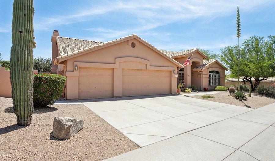 4401 E BARWICK Dr, Cave Creek, AZ 85331 - 3 Beds, 2 Bath