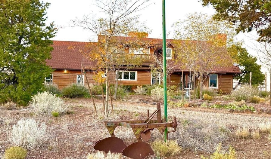 280 CR N8355 Parcel 1, Concho, AZ 85924 - 3 Beds, 3 Bath