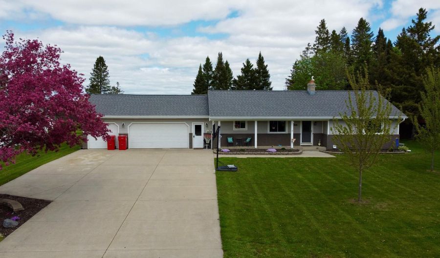 1908 1ST Ave, Antigo, WI 54409 - 4 Beds, 2 Bath