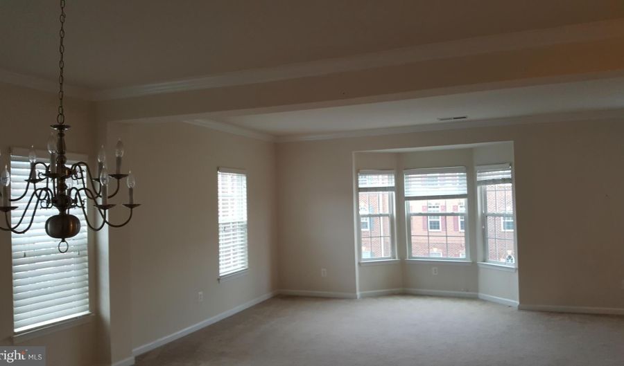 21616 ROMANS Dr, Ashburn, VA 20147 - 3 Beds, 3 Bath