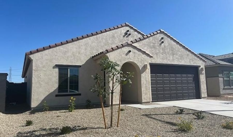 24593 W VERLEA Dr, Buckeye, AZ 85326 - 4 Beds, 2 Bath