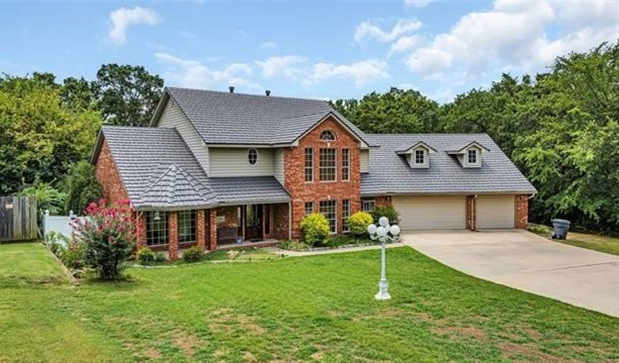 2800 Ridgeway, Ardmore, OK 73401 - 5 Beds, 4 Bath