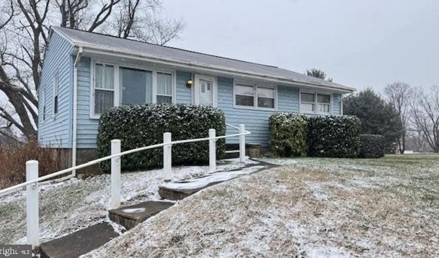 4825 OSBORN Rd, Boring, MD 21020 - 3 Beds, 1 Bath