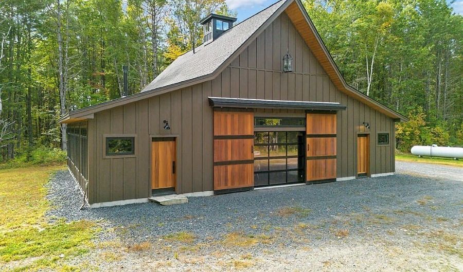 167 House Town Farm Rd, Anson, ME 04958 - 2 Beds, 2 Bath