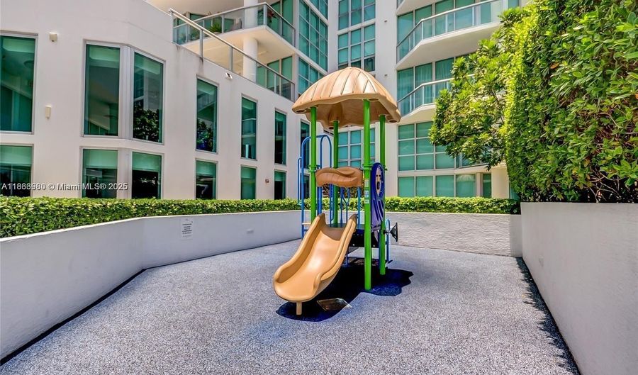3131 NE 188th St 1-808, Aventura, FL 33180 - 3 Beds, 3 Bath