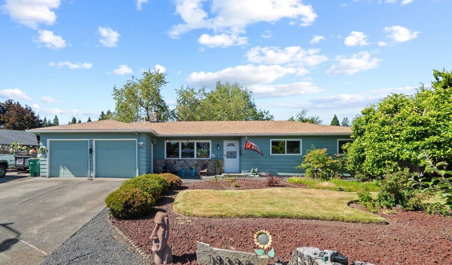 18385 SW DIVISION St, Beaverton, OR 97078 - 3 Beds, 2 Bath
