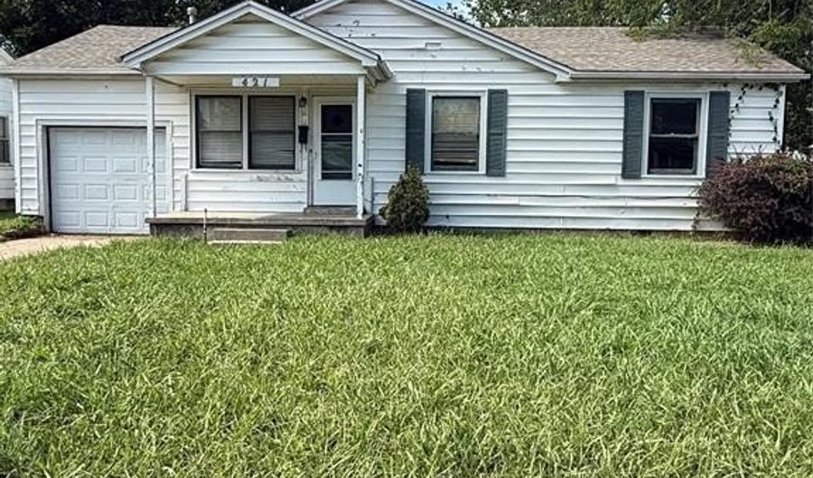 421 Elm St, Ardmore, OK 73401 - 3 Beds, 2 Bath