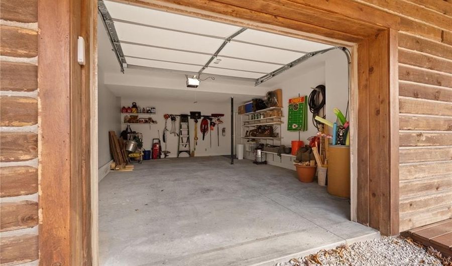 3583 Bluff Rd, Birdseye, IN 47513 - 4 Beds, 3 Bath