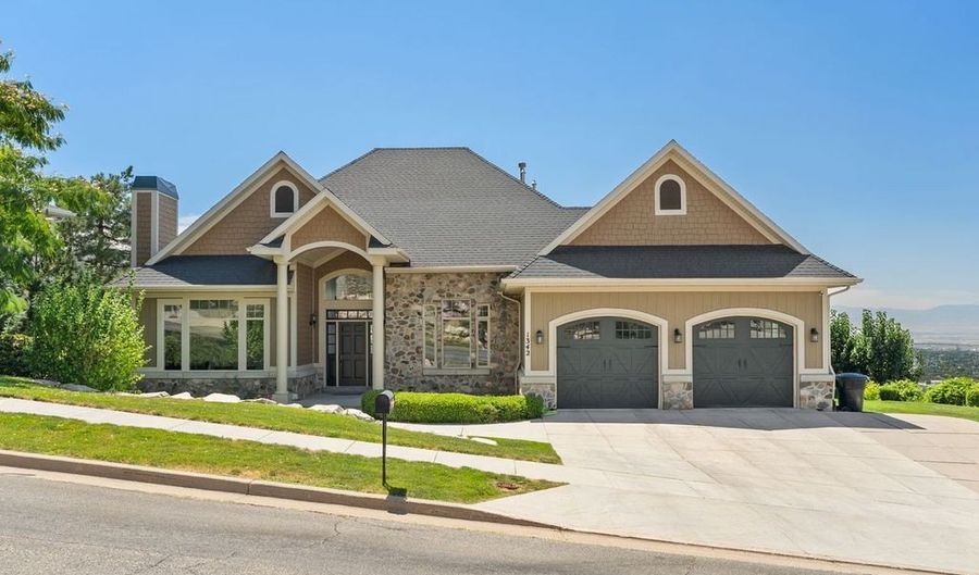 1342 E NORTHRIDGE Dr N, Bountiful, UT 84010 - 5 Beds, 3 Bath