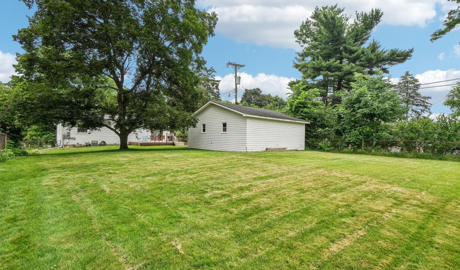 3110 Hilltop Dr, Ann Arbor, MI 48103 - 3 Beds, 2 Bath