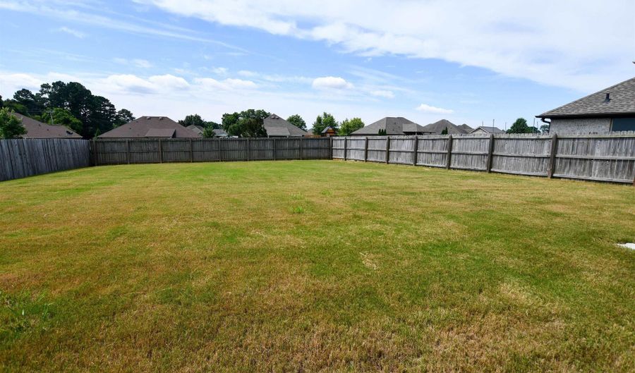 25958 Stef Ln, Athens, AL 35613 - 4 Beds, 3 Bath