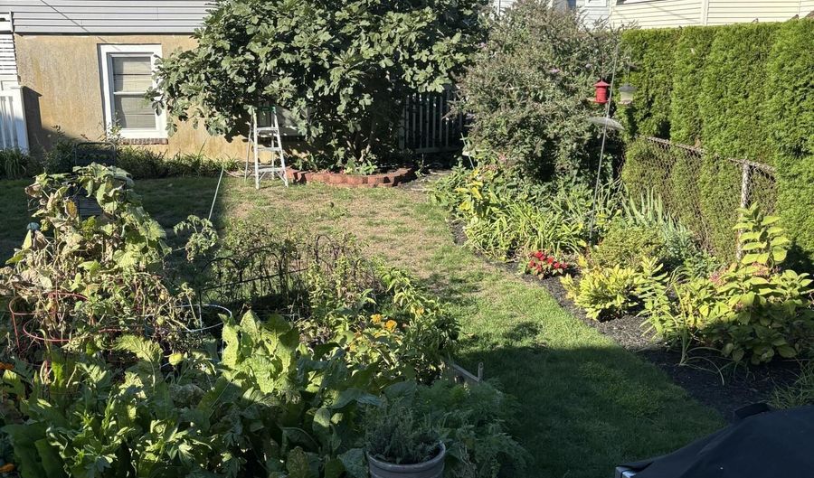 414 Washington Ave, Avon By The Sea, NJ 07717 - 4 Beds, 2 Bath