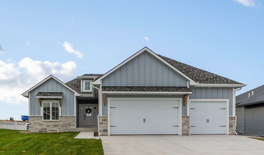 1148 S 8th St, Ashland, NE 68003 - 5 Beds, 3 Bath