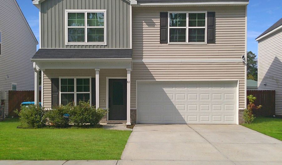 61 Chestnut St, Beaufort, SC 29906 - 4 Beds, 3 Bath