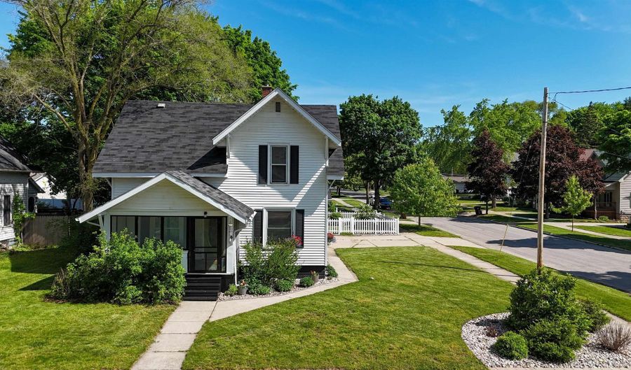 523 Liberty, Alma, MI 48801 - 3 Beds, 2 Bath