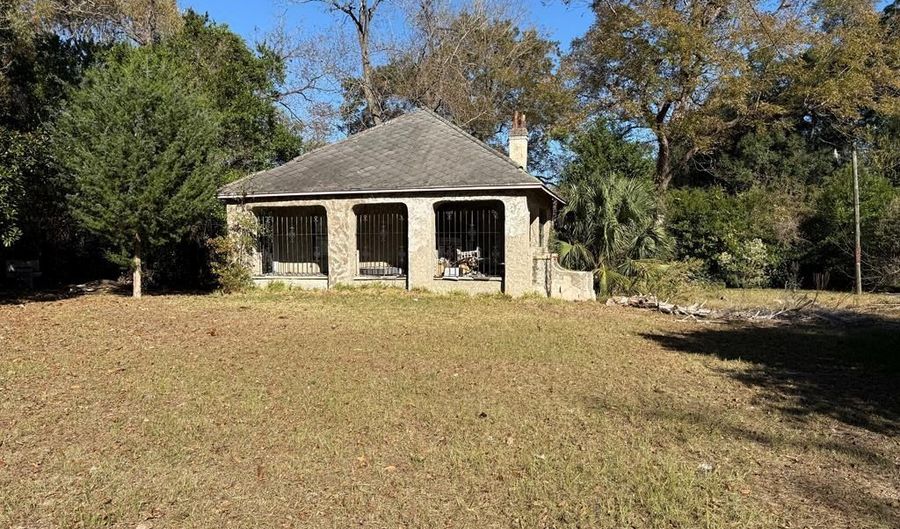 1521 E Broad Ave, Albany, GA 31705 - 4 Beds, 2 Bath