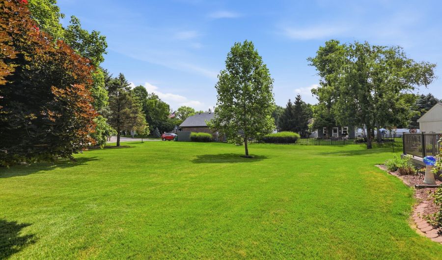 1167 Runningbrook Dr, Avon, IN 46123 - 4 Beds, 3 Bath