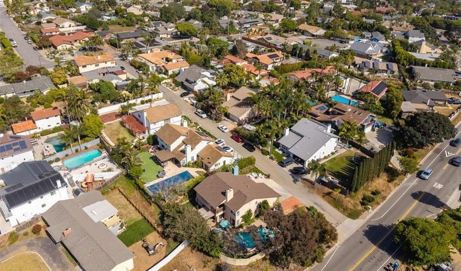 1520 Downs St, Oceanside, CA 92054 - 4 Beds, 3 Bath