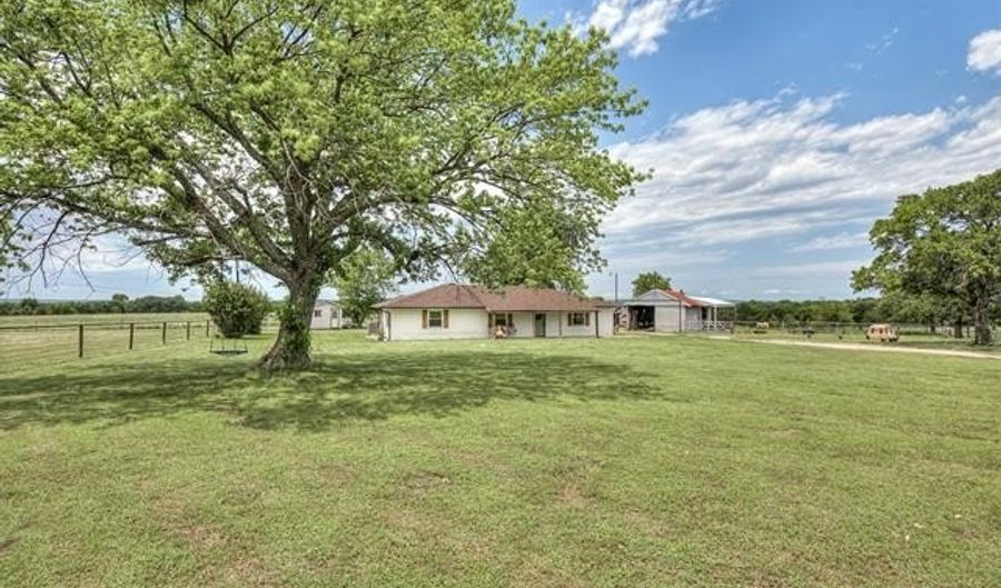 5000 Hwy 16, Beggs, OK 74421 - 3 Beds, 2 Bath