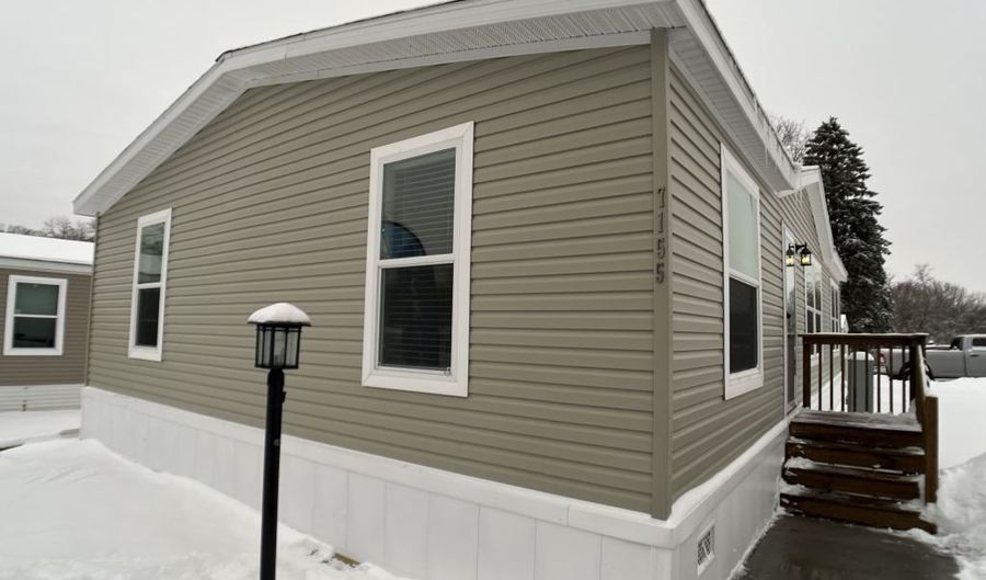 7155 W 126th St 438, Apple Valley, MN 55124 - 3 Beds, 2 Bath