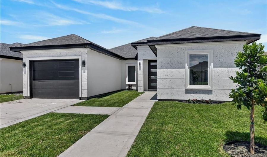 425 Serg Loop, Alamo, TX 78516 - 3 Beds, 2 Bath