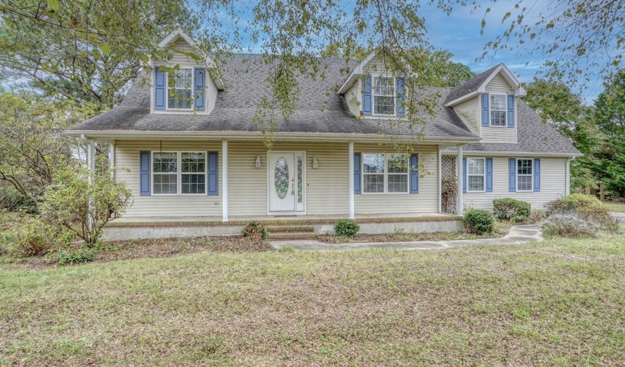 606 SAINT ANDREWS Ct, Dagsboro, DE 19939 - 5 Beds, 4 Bath