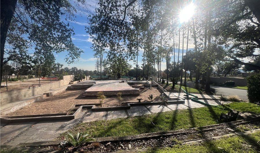 2574 Ganesha Ave, Altadena, CA 91001 - 0 Beds, 0 Bath