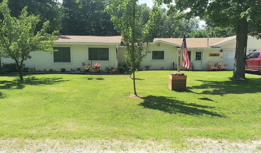 1060 Old Mill Rd, Alpena, MI 49707 - 3 Beds, 1 Bath