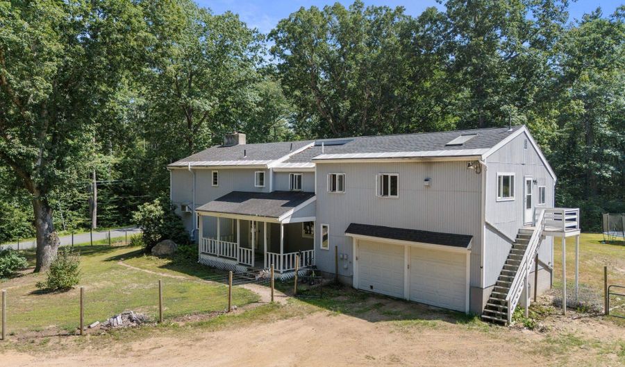 202 Shepard Home Rd, Chester, NH 03036 - 4 Beds, 3 Bath