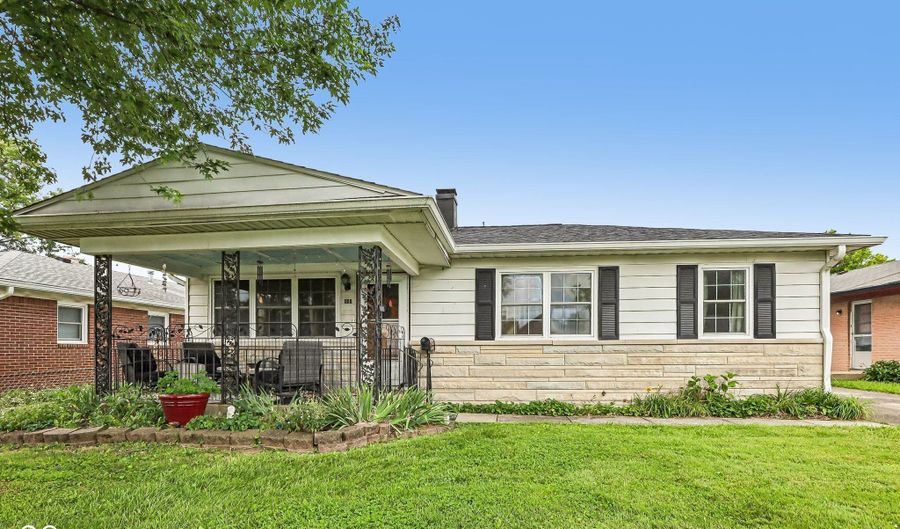 186 N 8th Ave, Beech Grove, IN 46107 - 3 Beds, 2 Bath