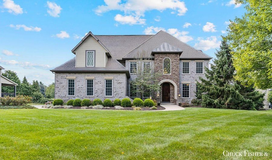 7286 Storey Book Ln SE, Ada, MI 49301 - 6 Beds, 5 Bath