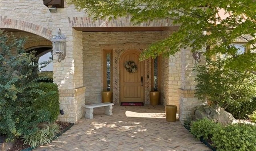 810 Gene Autry Rd, Ardmore, OK 73401 - 6 Beds, 5 Bath