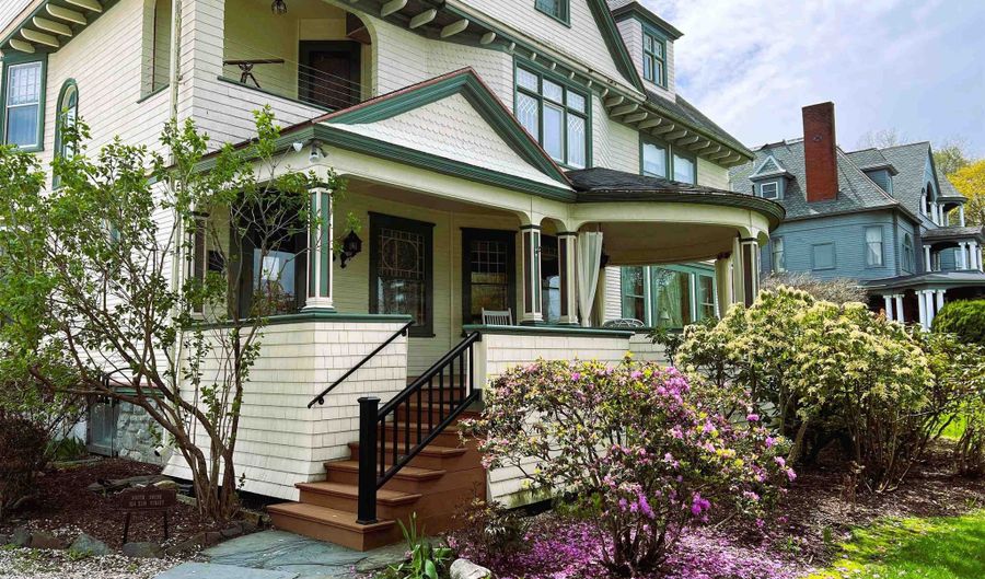 124 Elm St, Bennington, VT 05201 - 0 Beds, 0 Bath