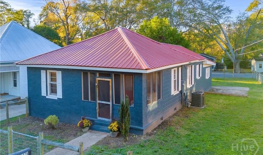 1376 Hancock Ave W, Athens, GA 30606 - 3 Beds, 2 Bath