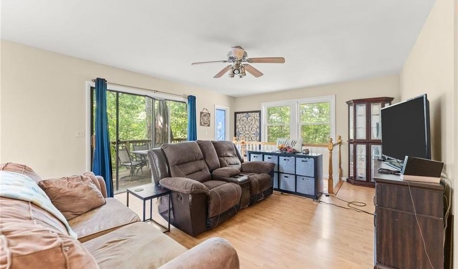 78 Westbury Dr, Bella Vista, AR 72714 - 2 Beds, 2 Bath
