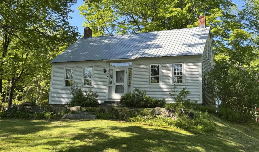 186 Bridgton Rd, Sebago, ME 04029 - 5 Beds, 2 Bath