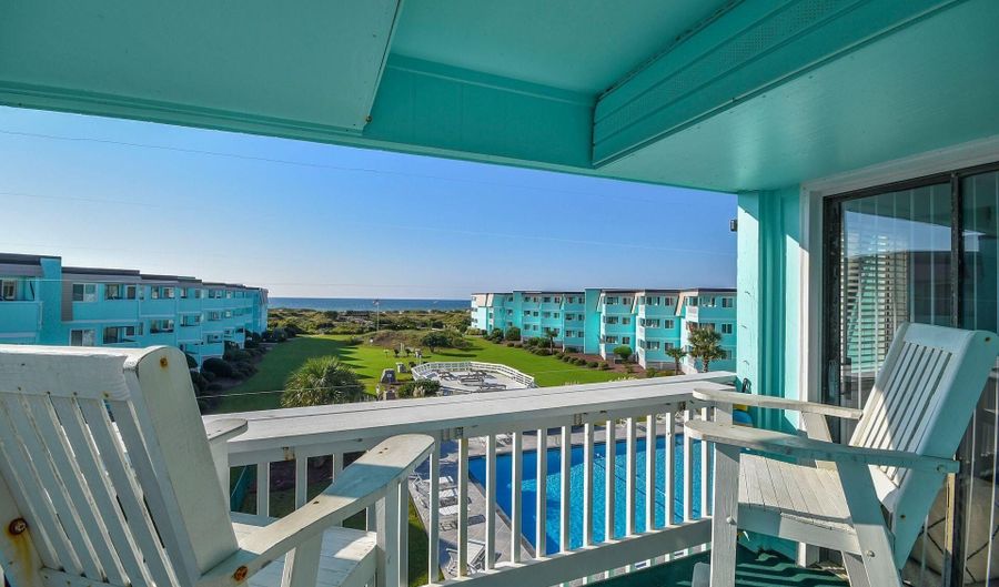 301 E Commerce Way Rd 329, Atlantic Beach, NC 28512 - 2 Beds, 2 Bath